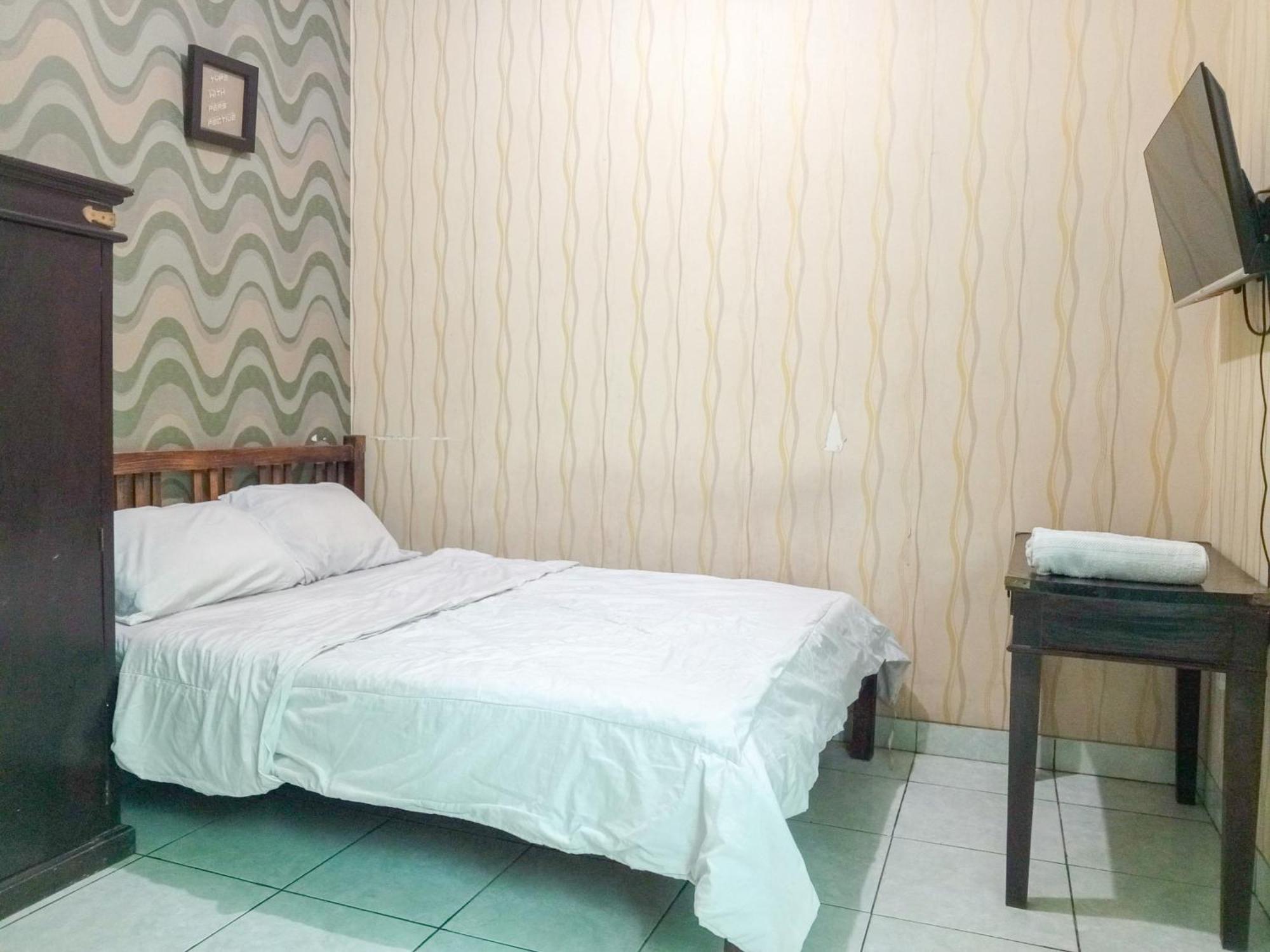 Trihakso Guest House Near Kaliurang Redpartner Sleman  Exterior foto